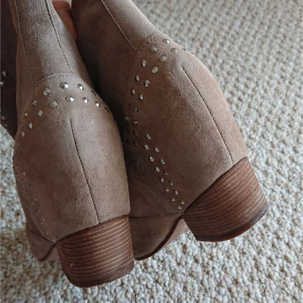 SIGERSON MORRISON Suede Whipstitch Trim Western Boots size 7